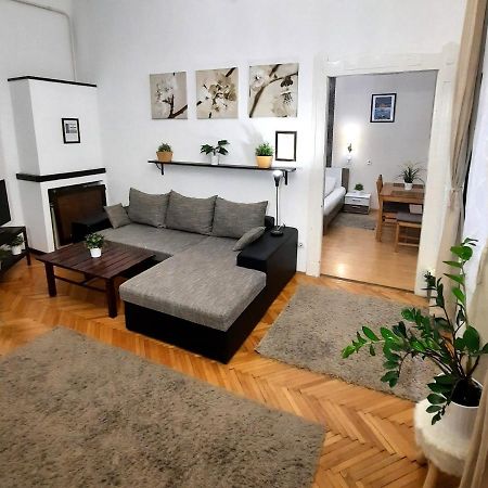 Central Gold Apartment Budapeszt Zewnętrze zdjęcie
