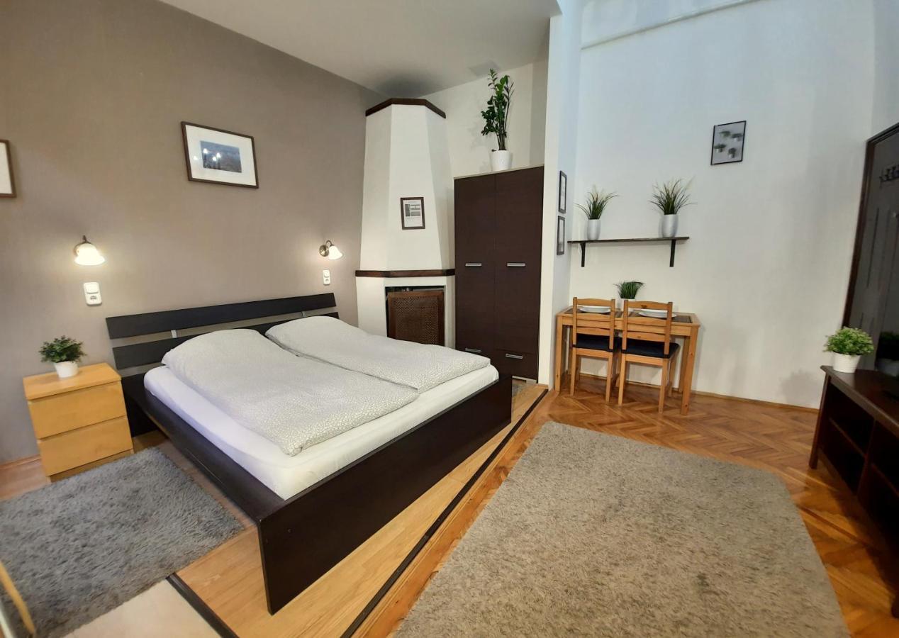 Central Gold Apartment Budapeszt Zewnętrze zdjęcie